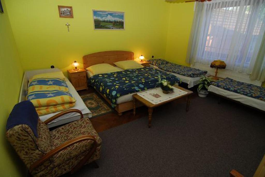 Bed and Breakfast Privat Henry à Liptovský Mikuláš Chambre photo